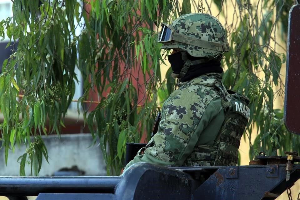 Efectivos de Marina asumieron el control de seguridad en el Municipio de Zihuatanejo de Azueta tras aumento de violencia en últimos meses.