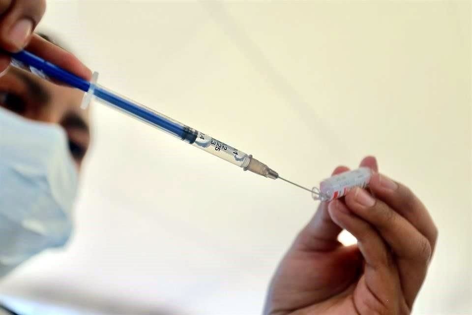 Celia Alpuche precisó que respecto a niños de 5 a 11 años debe considerarse que la dosis es diferente.