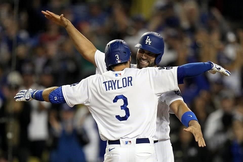 Chris Taylor puso a soñar de nuevo a los Dodgers.