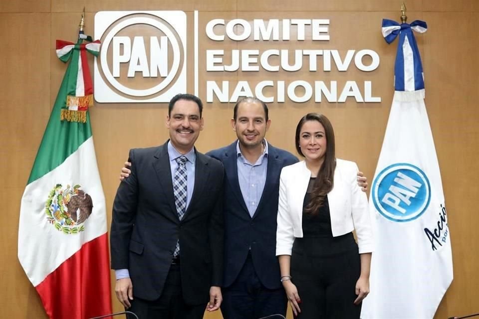 El senador Antonio Martín del Campo y la diputada y ex Alcaldesa de Aguascalientes Tere Jiménez, aspiran a la candidatura.
