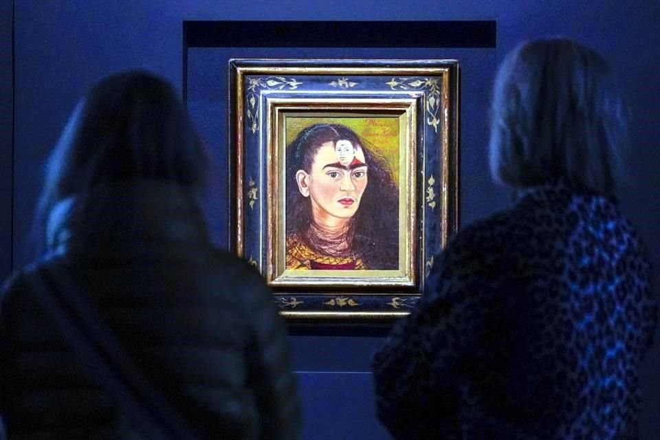 'Diego y yo', de Frida Kahlo, fue adquirido el martes por el argentino Eduardo Constantini en 34.9 millones de dólares, un récord latinoamericano en subastas.