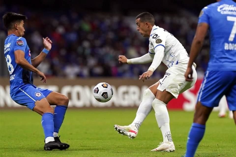 Cruz Azul cayó en Concacaf con el Monterrey.