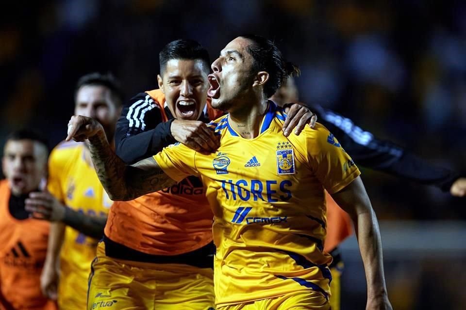 Carlos Salcedo hizo un golazo y Tigres avanzó a Semifinales.