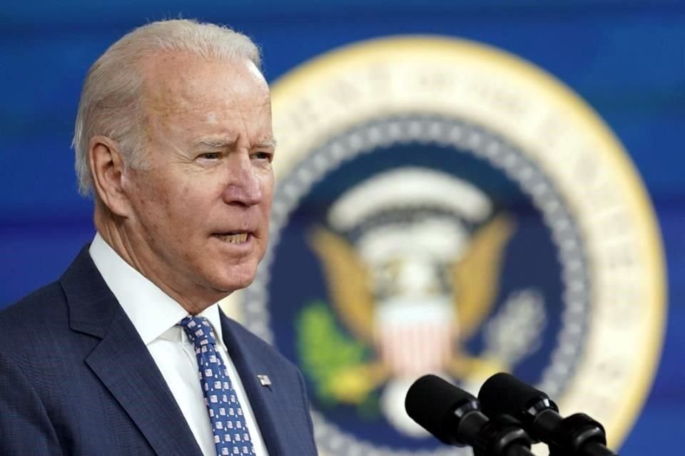 Joe Biden dio un mensaje de actualización sobre la respuesta de EU a la variante Ómicron del coronavirus.