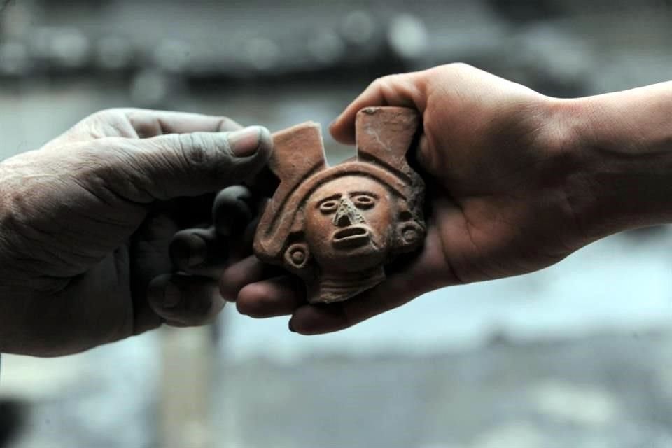 Figurilla hallada en el sitio; representa a la diosa Cihuacóatl.