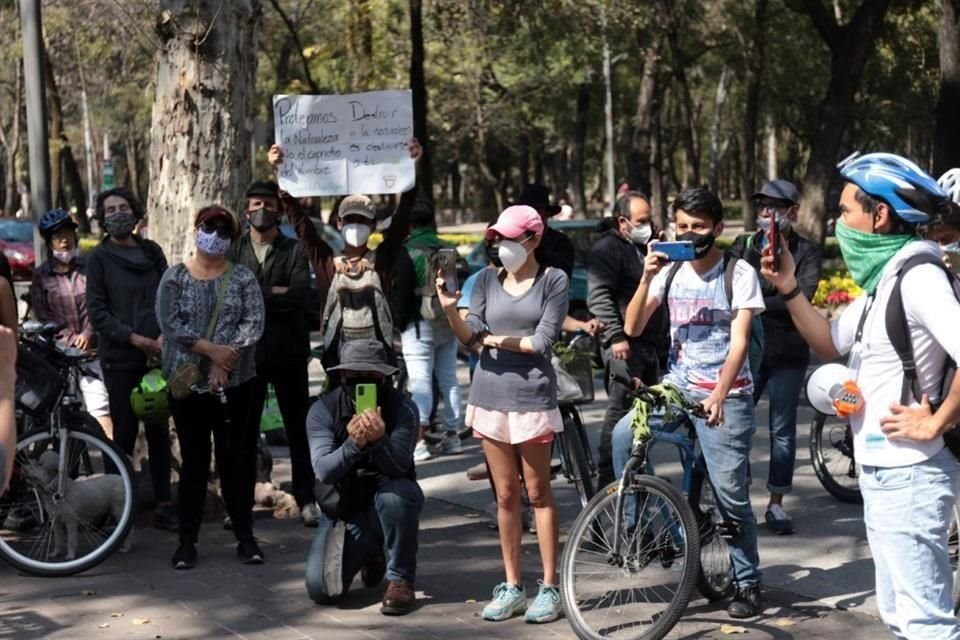 Vecinos de la MH rodaron para protestar porque autoridades planean construir un museo en donde se ubica el Jardín Botánico, en el Bosque de Chapultepec.