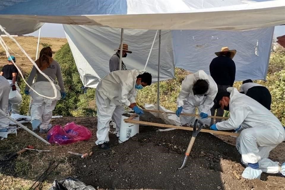 También en esta búsqueda de dos meses se involucraron integrantes de la Brigada Nacional de Búsqueda de Personas Desaparecidas.
