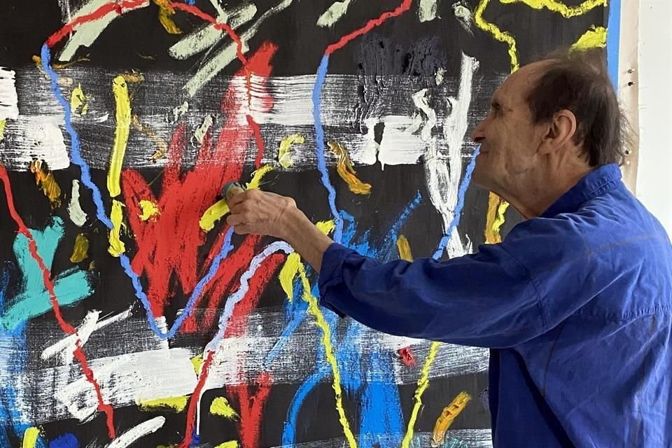 Incapaz de permanecer inmóvil, William Anastasi continúa con su creación artística a los 88 años.