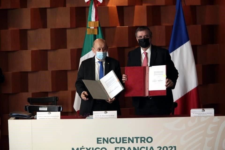 Jean Yves Le Drian, Canciller Ministro para Europa y Asuntos Exteriores de Francia, y Marcelo Ebrard, Canciler mexicano, firmaron diversos acuerdos bilaterales.