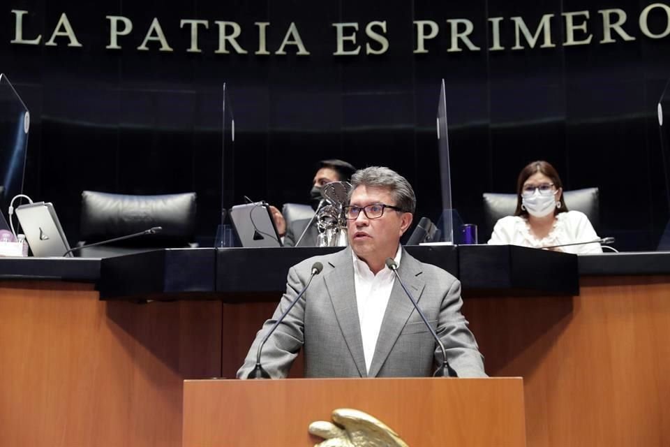 Es injusta la andanada de ataques y la dilapidación de que ha sido sujeto el Ministro Arturo Zaldívar, consideró el senador morenista Ricardo Monreal.