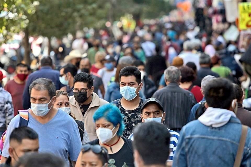 Tras versiones de expertos sobre posibilidad de que la pandemia concluya en próxima temporada de primavera, OPS dijo que la característica principal de esta pandemia sigue siendo la incertidumbre.