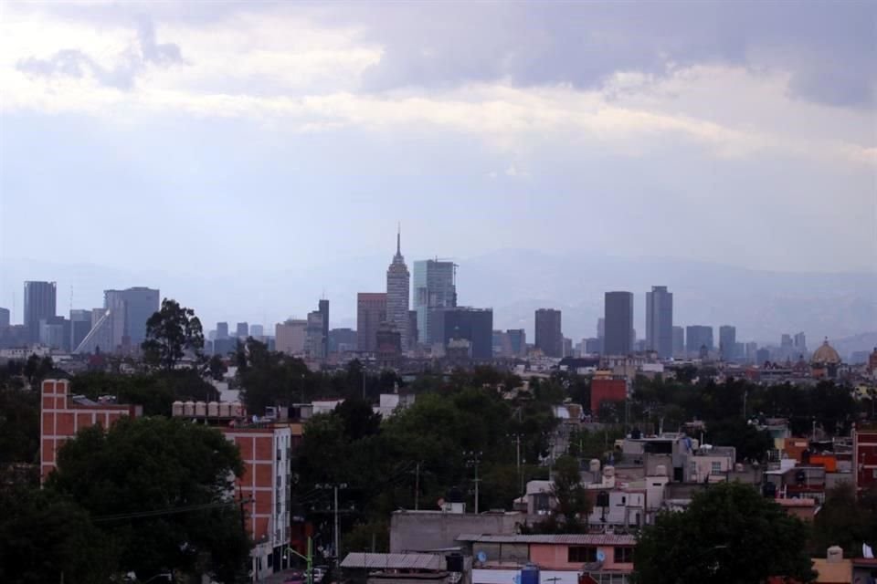 Un estudio de la UNAM en 409 personas mostró que, por estragos de pandemia, un 32% de los habitantes de la CDMX se mudó de domicilio.