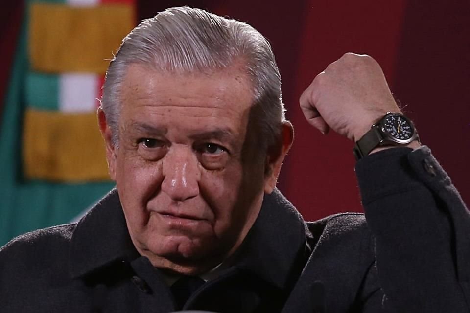 López Obrador se soltó contando extravagancias y lujos de Amado Yáñez, dueño de Oceanografía, entre ellos su gusto por comprar y regalar relojes caros.