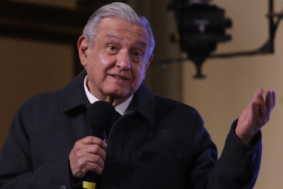 Andrés Manuel López Obrador dijo que podría pedir ayuda al Poder Judicial para destrabar la venta de Banamex.