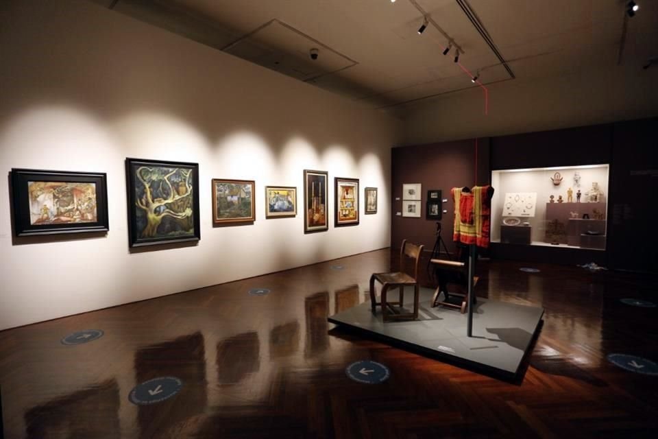 La muestra de Bellas Artes, curada por Juan Coronel Rivera, evoca el centenario de 'Las artes populares en México', una exposición organizada en 1921 por Gerardo Murillo, el Dr. Atl.