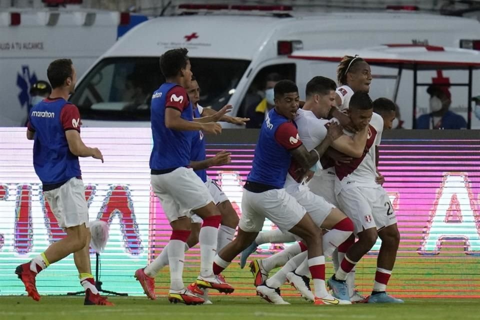 La Selección de Perú consiguió los tres puntos en Barranquilla.