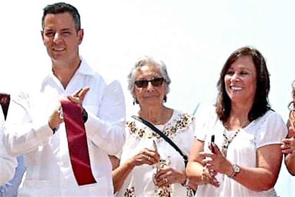 MAYO 2019. El Gobernador Murat y Rocío Nahle en la inauguración de Eólica del Sur.