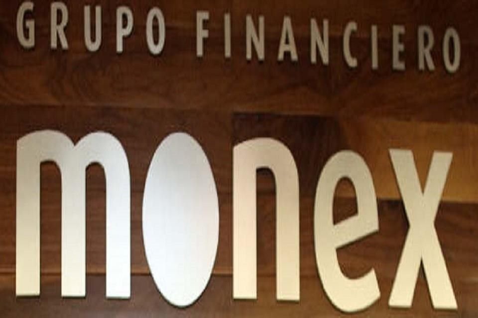 Ante el contrato, Döring dijo que vigilarán de manera puntual cómo se lleva a cabo está alianza en la que Monex fungirá como auxiliar para llevar a cabo servicios de tesorería.