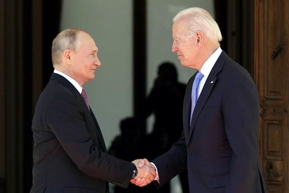 Joe Biden y Vladimir Putin se reunieron por última vez en junio de 2021.