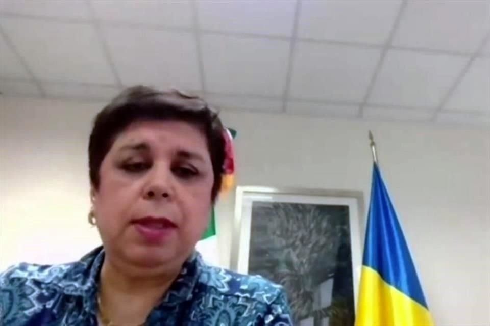 La Embajadora de México en Ucrania, Olga Beatriz García Guillén