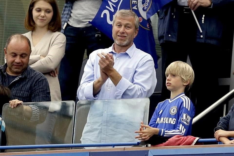 Roman Abramovich sabe que lo mejor es vender al Chelsea.