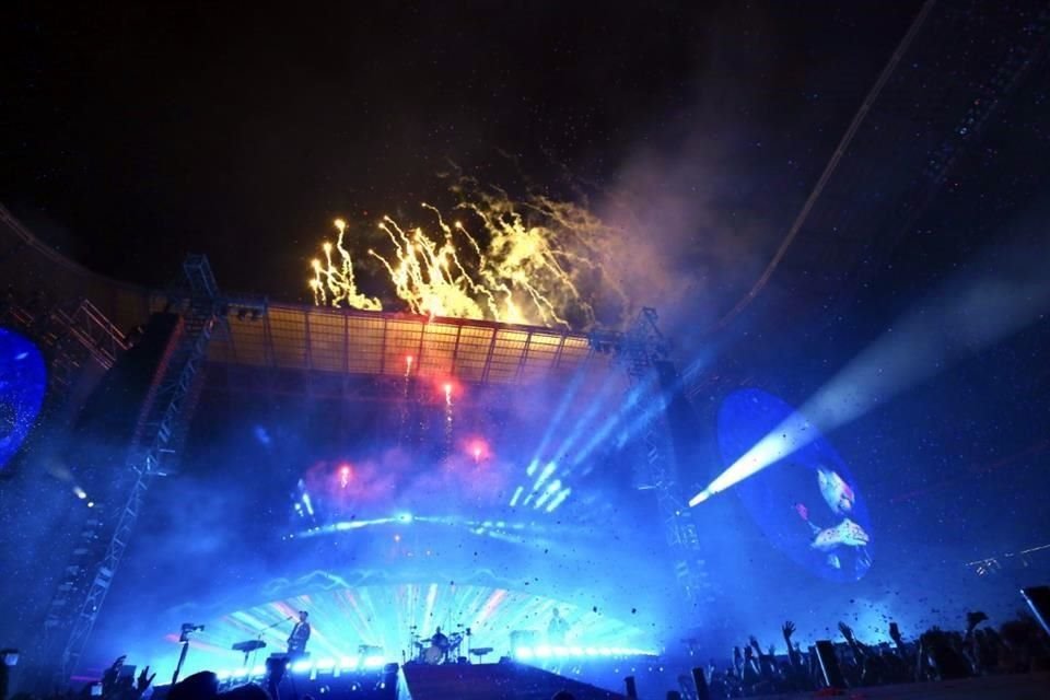 El concierto de Coldplay fue explosivo, sensorial e inclusivo.