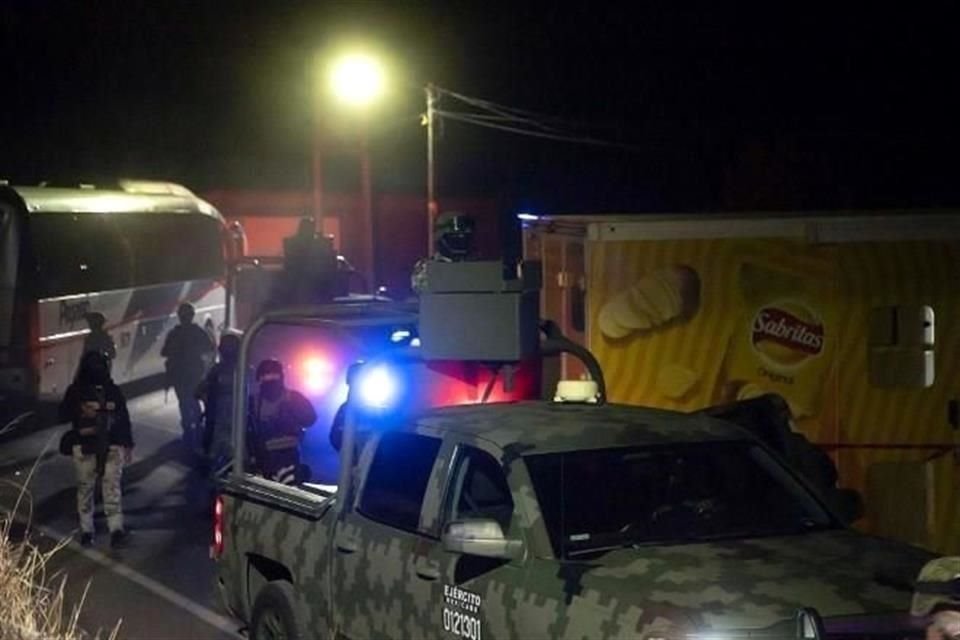 A dos días de la masacre en palenque, Fiscalía de Michoacán reveló que 3 de los 20 cuerpos encontrados eran de ciudadanos estadounidenses.