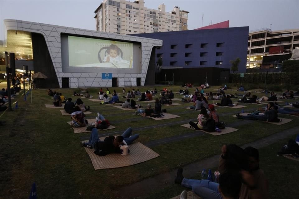 Como parte de la 71 Muestra Internacional de Cine de la Cineteca Nacional, el recinto proyectará una restauración del filme de Luis Buñuel Ensayo de un Crimen a partir del 14 de abril.