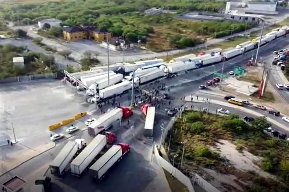 Debido a la protesta, el cruce internacional Reynosa-Pharr quedó bloqueado en ambos sentidos.
