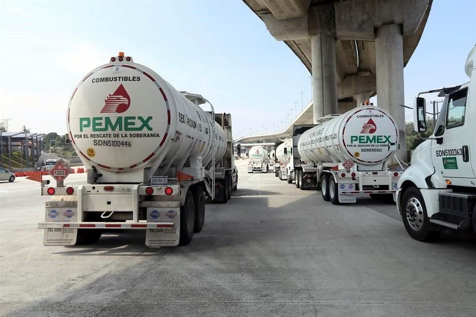 En enero-mayo, el volumen promedio de ventas de gasolinas de Pemex bajó 5.4 por ciento respecto al mismo lapso de 2020.