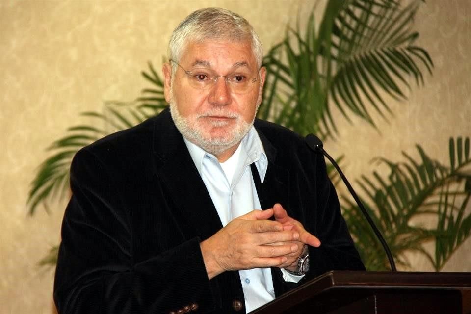 Jorge Alcocer Villanueva participó de manera directa en las reformas electorales de 1986 a 2008, y en la de 2014 de manera indirecta.