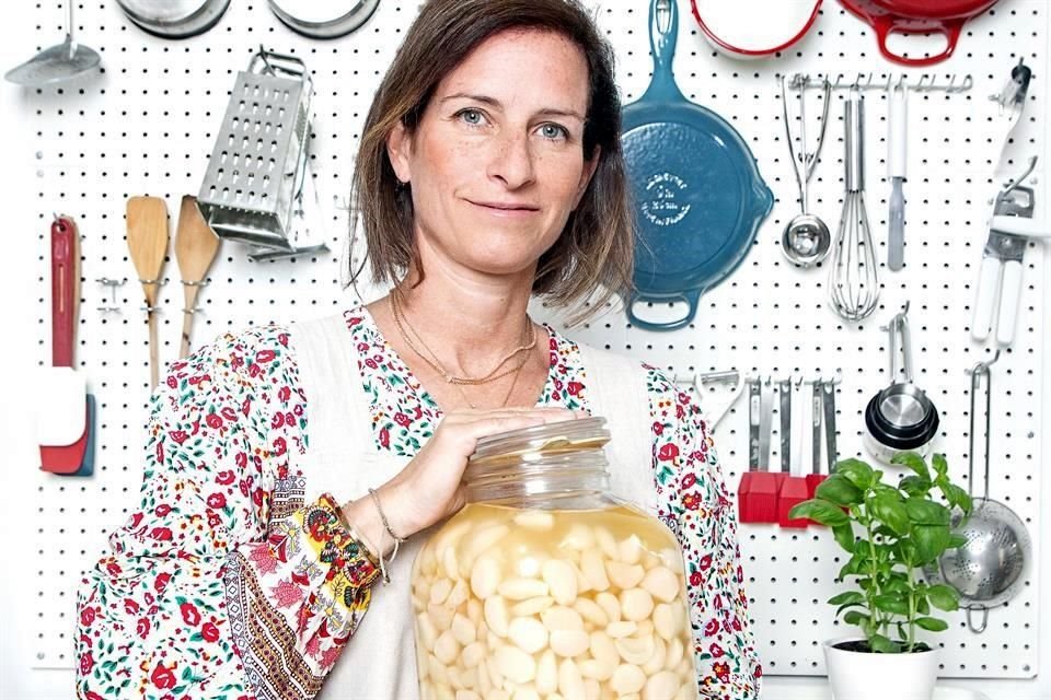 ¿Y si la clave de una buena salud estuviera en retomar las dietas ancestrales? Tras convertirse en mamá la creadora de 'La Cocina de Galia', Galia Kleiman, se convenció de ello y puso manos a la obra.