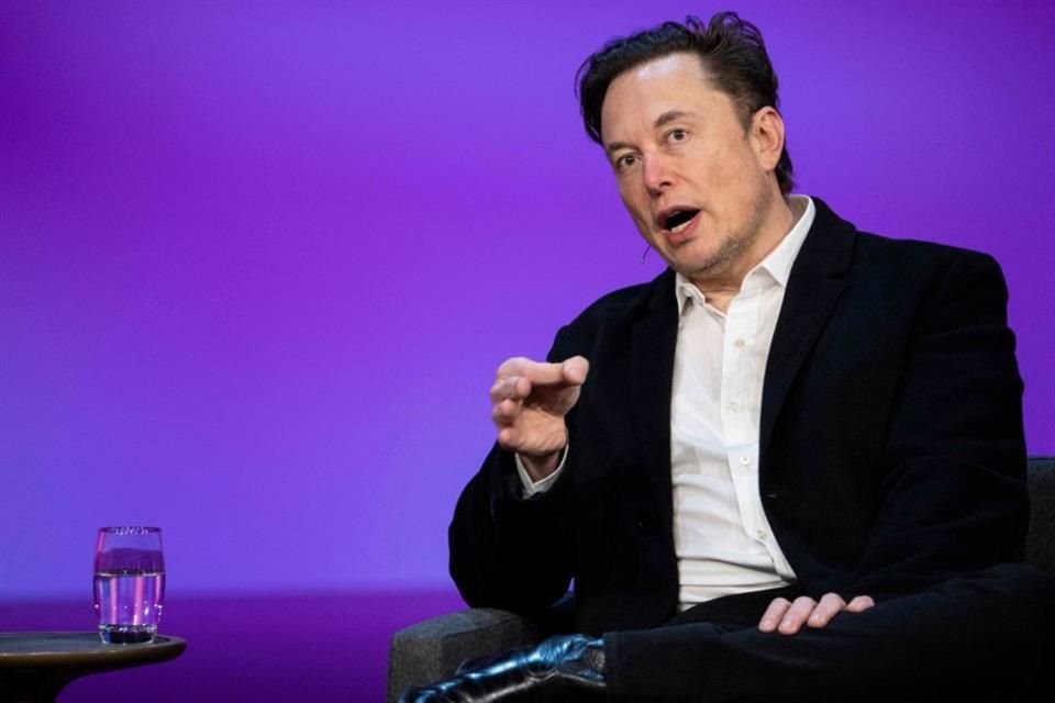 Elon Musk es la persona más rica del mundo, según la revista Forbes.