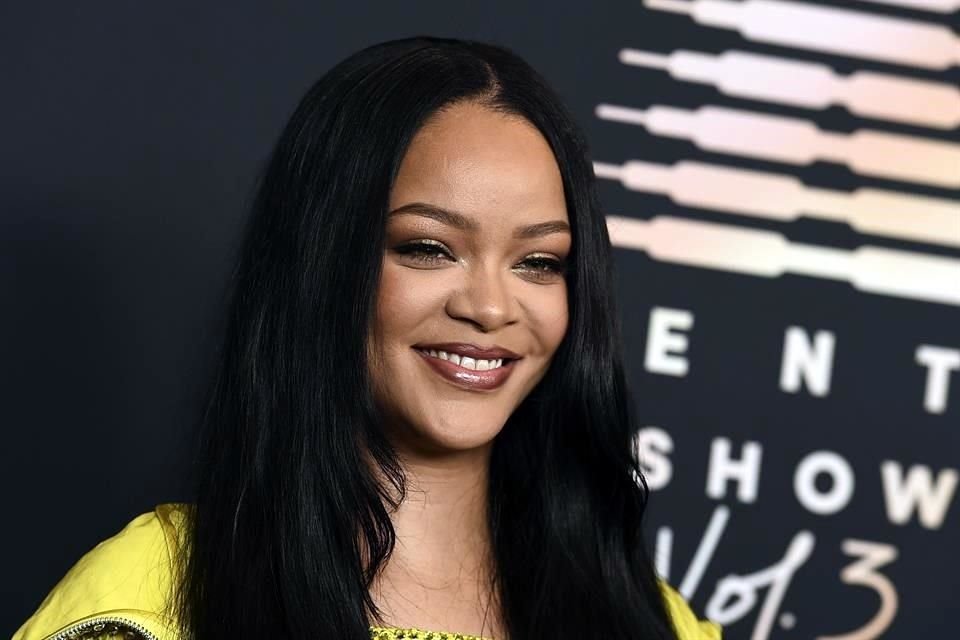 Rihanna reaparece en un video de A$AP y causa controversia con su look
