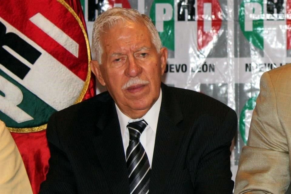 Eliseo Mendoza Berrueto, ex Gobernador de Coahuila.