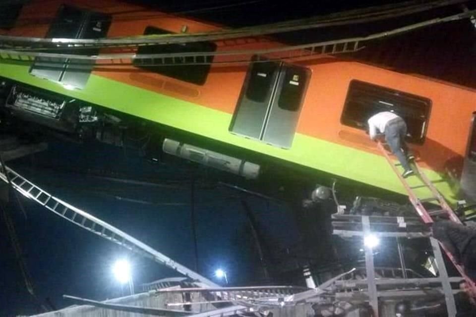Al menos 6 muertos y 50 heridos dejó la caída de un tren de un tramo elevado de la L12 entre Tezonco y Olivos, según datos preliminares.