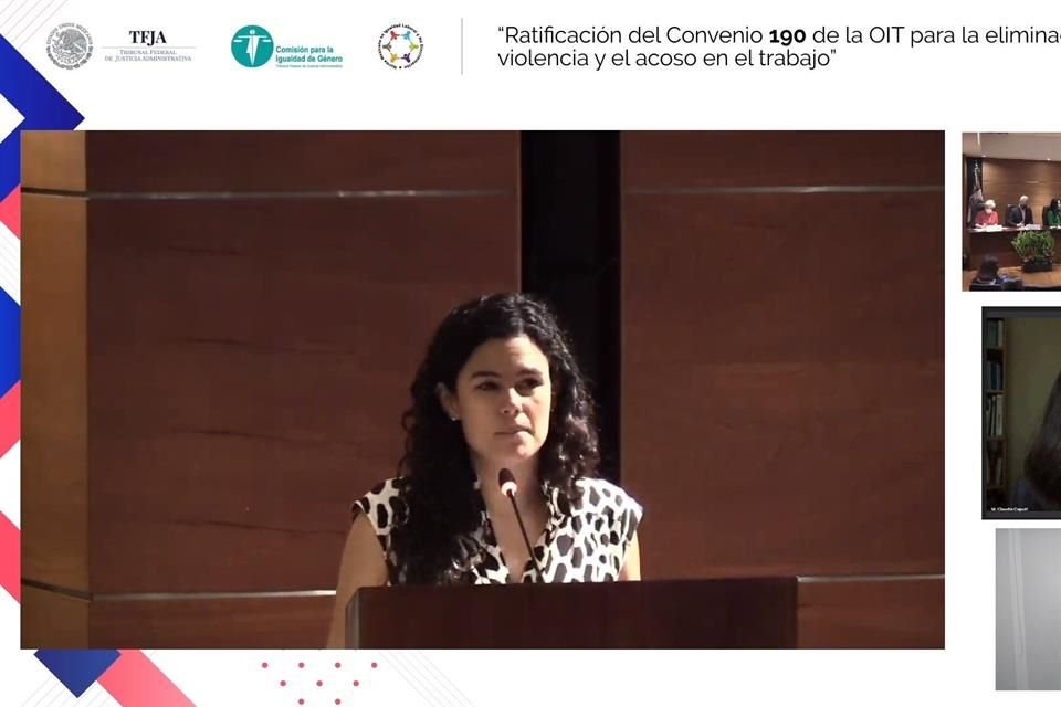 Luisa María Alcalde, titular de la Secretaría del Trabajo y Previsión Social.