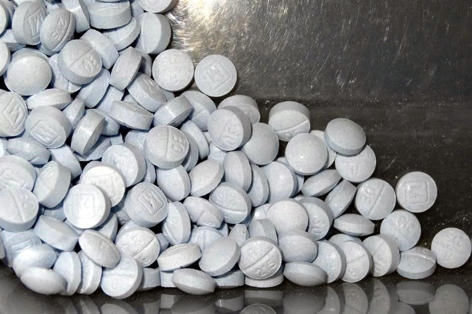 La oficina en Chicago de la DEA anunció el plan 'Rompeolas' para frenar la llegada a Estados Unidos del fentanilo producido en México.