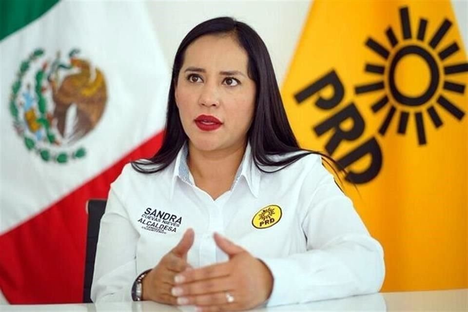 Sandra Cuevas, candidata de la coalición Va por México expuso que, de ganar la Alcaldía Cuauhtémoc, realizará un programa de embellecimiento de mercados durante los primeros tres meses de su Gobierno.