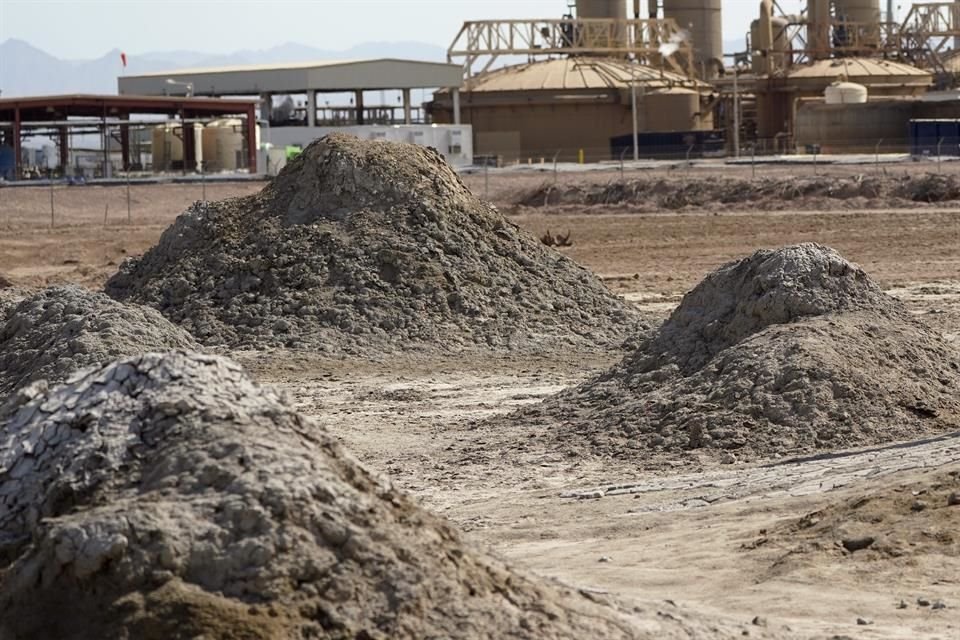 Bolivia y México explorarán caminos para industrializar el litio boliviano a través de sus empresas estatales.