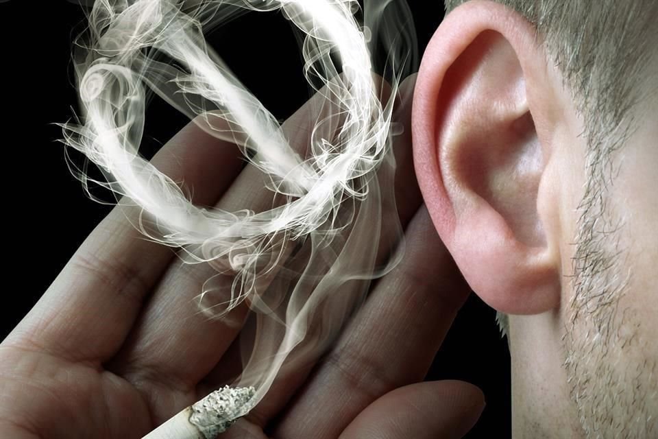 Fumar impacta la presión sanguínea, el doctor Gonzalo Corvera explica que las estructuras del oído interno son muy delicadas, requieren de un aporte sanguíneo bien regulado.