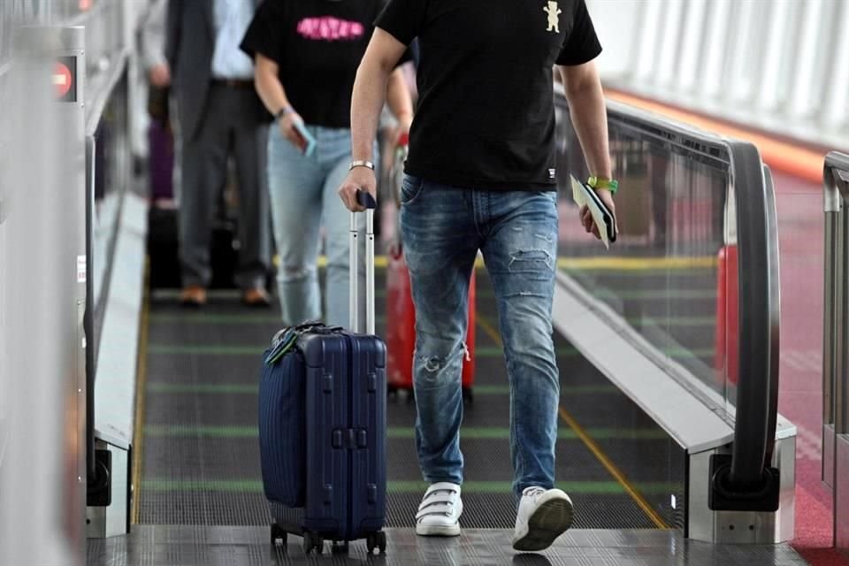 En conferencia, Rodrigo Esponda, secretario general del Comir, explicó que facilitar procesos como los requisitos migratorios y la tasa cero de impuestos sobre eventos.