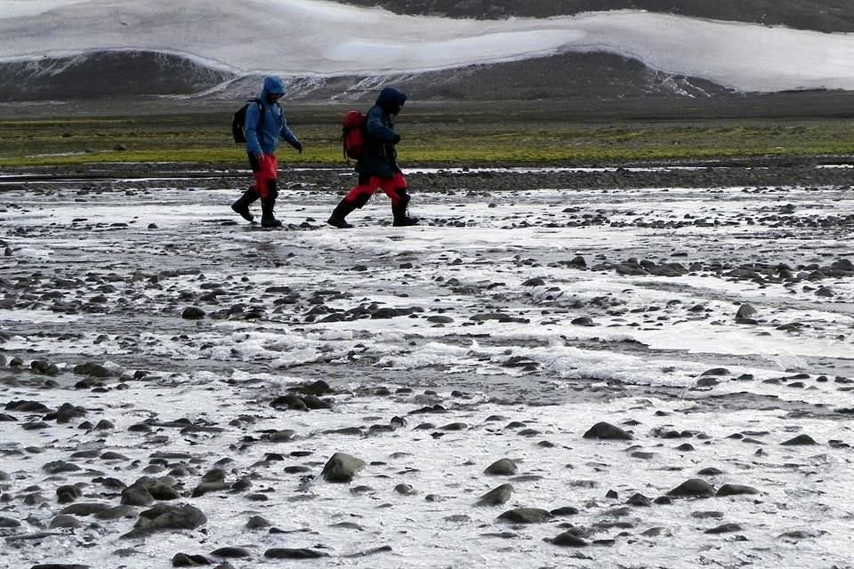 La Agencia Mexicana de Estudios Antárticos (AMEA) ha emprendido incursiones en el continente helado; llama a las autoridades nacionales a sumarse al Tratado Antártico.