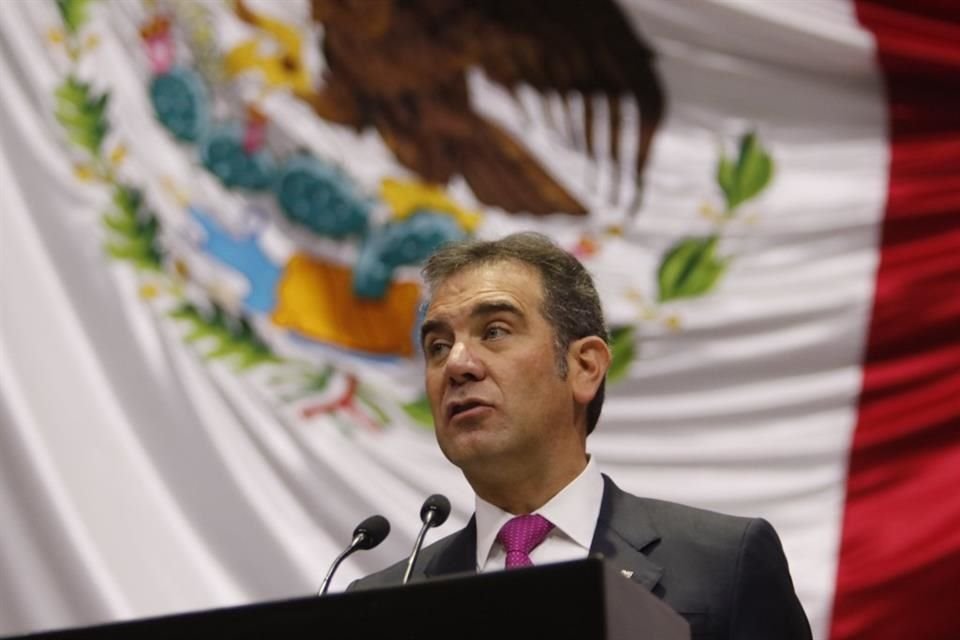 El presidente del Instituto Nacional Electoral, Lorenzo Córdova, afirmó que la reforma electoral de AMLO busca 'amenazar a las autoridades electorales'.