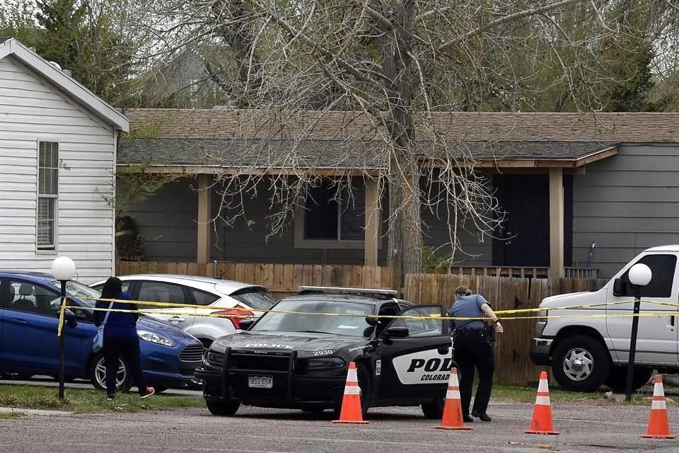 Un hombre mató a seis personas al abrir fuego en una fiesta de cumpleaños en Colorado, Estados Unidos, y luego se suicidó, informó Policía.
