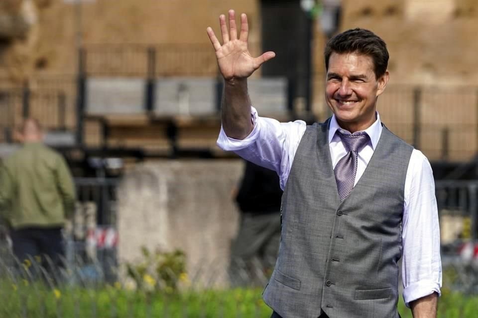 Tom Cruise decidió regresar los tres Globos de Oro que ha ganado en señal de protesta en contra de la Asociación de Prensa Extranjera.