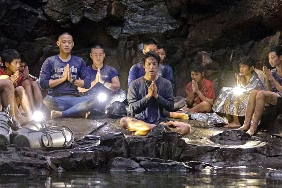 El director Ron Howard inspir su filme 'Trece Vidas' en la espiritualidad del pueblo tailands al rescatar a nios atrapados en una cueva.