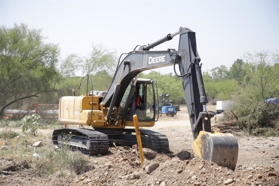 Tanto en maquinaria y equipo como construcción la inversión retrocedió en el octavo mes del año en curso con relación al mismo mes de 2024.