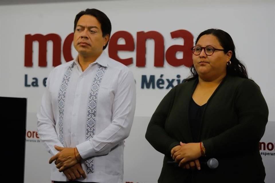 Mario Delgado y Citlalli Hernández, presidente y secretaria general de Morena.