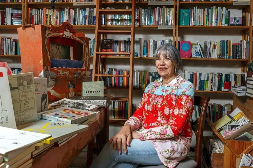 Peggy Espinosa se inició en el mundo de los libros en la icónica Imprenta Madero; desde ahí puso el foco en la literatura infantil.